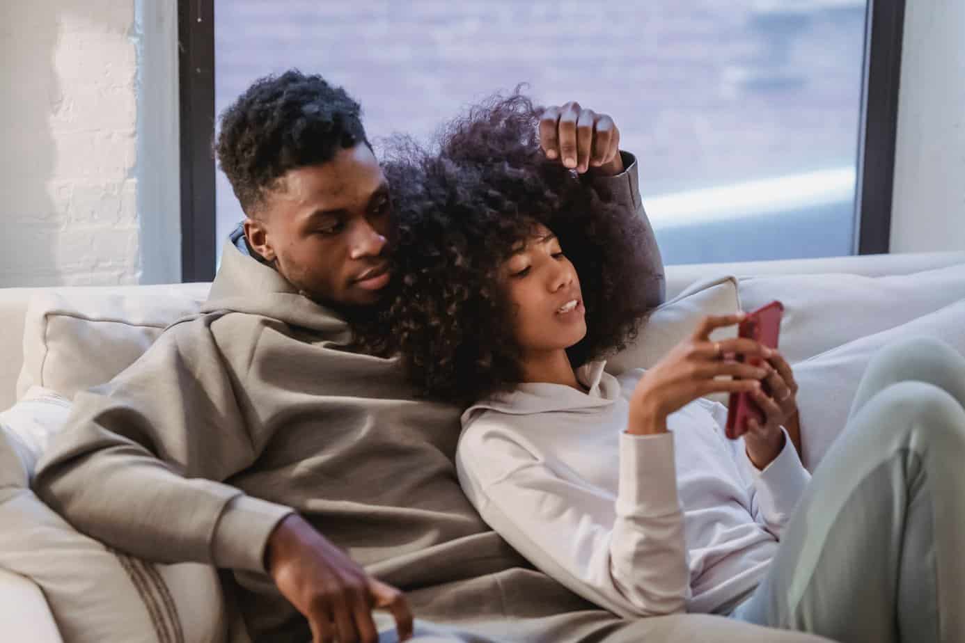 Don’t Enable Social Media Wreck Your Romantic relationship