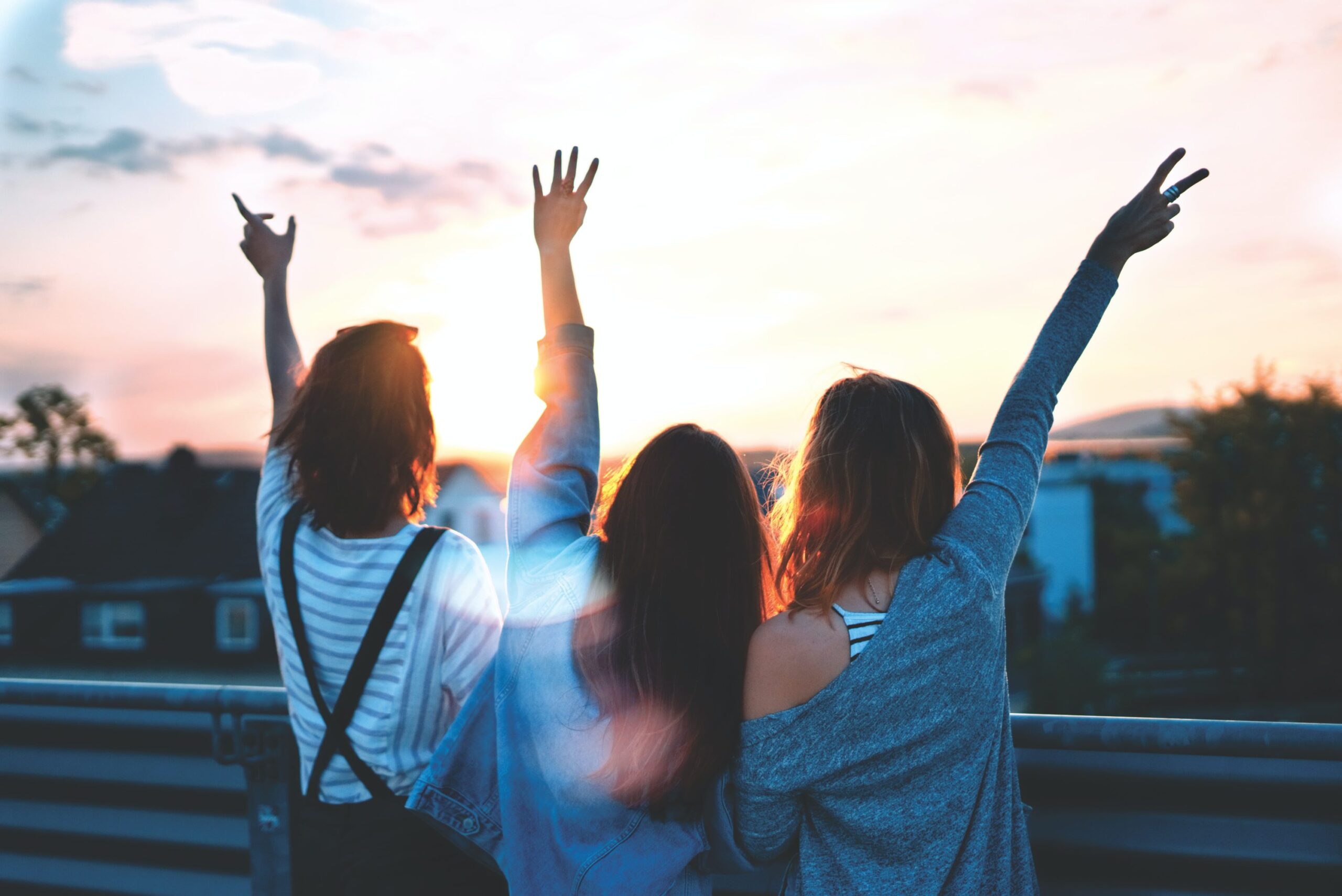 All Friends are Mates with Advantages?