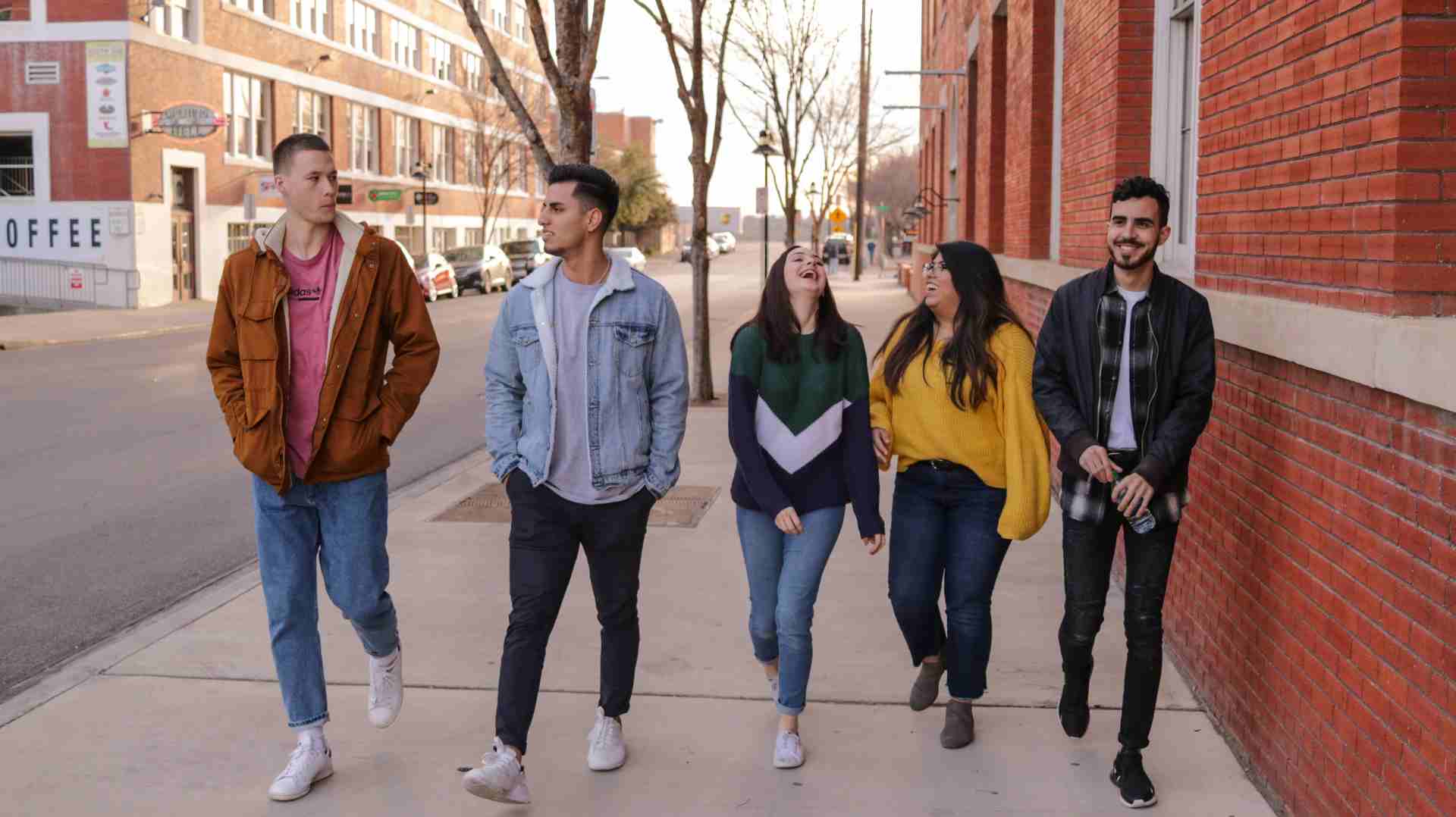 Analyze: 79% of U.S. School Students Not Utilizing Relationship Applications